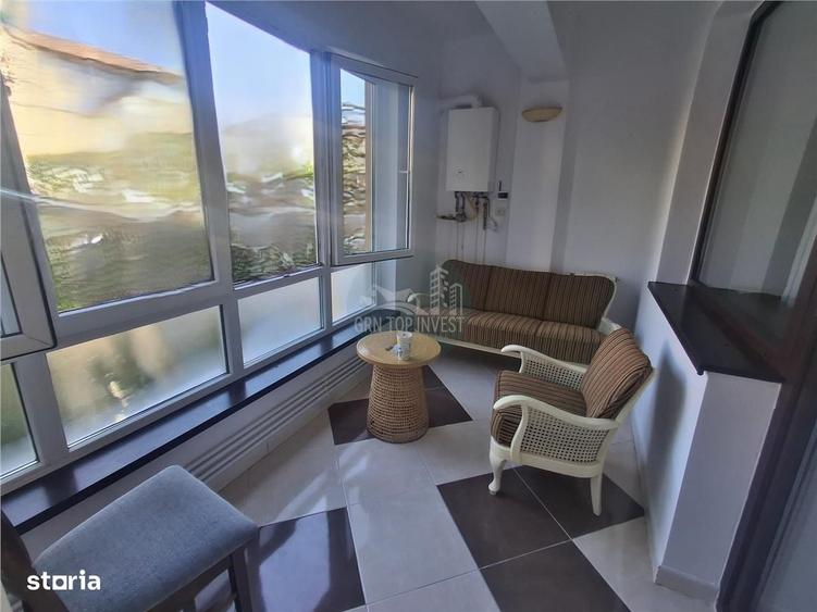 Apartament cu 4 camere decomandat în Central