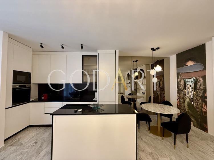 Apartament cu 3 camere decomandat, mobilat în Herăstrău