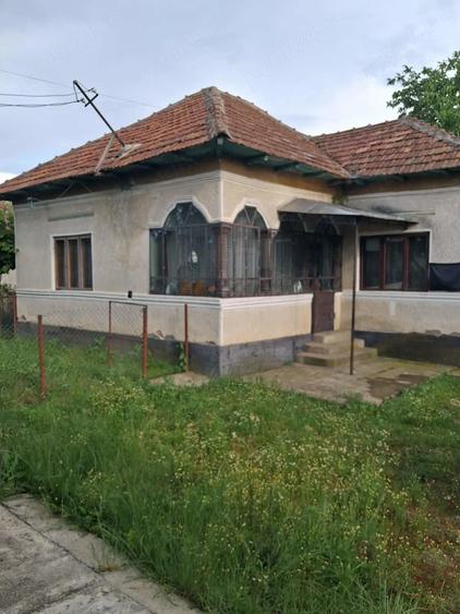 Casa + anexe de vanzare in Galicea - 1