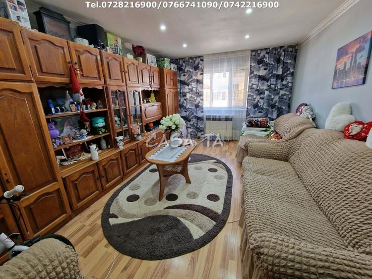 Apartament cu 2 camere decomandat în Central