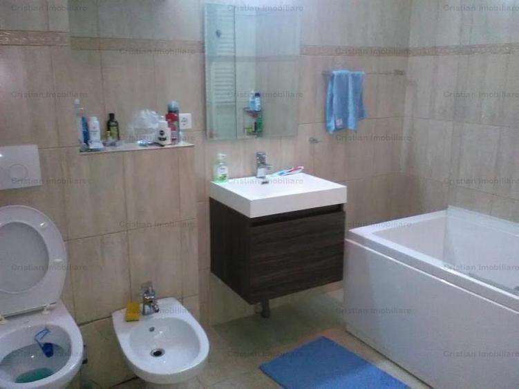 Casă cu 4 camere cu Canalizare în Apollo