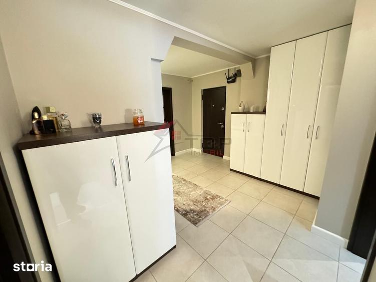 Apartament cu 3 camere decomandat în Lunca Cetățuii