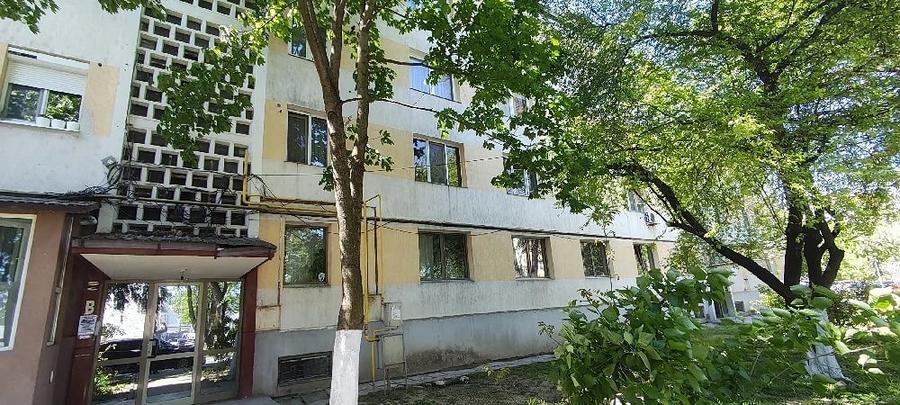 Apartament cu 2 camere semidecomandat în Exterior Vest