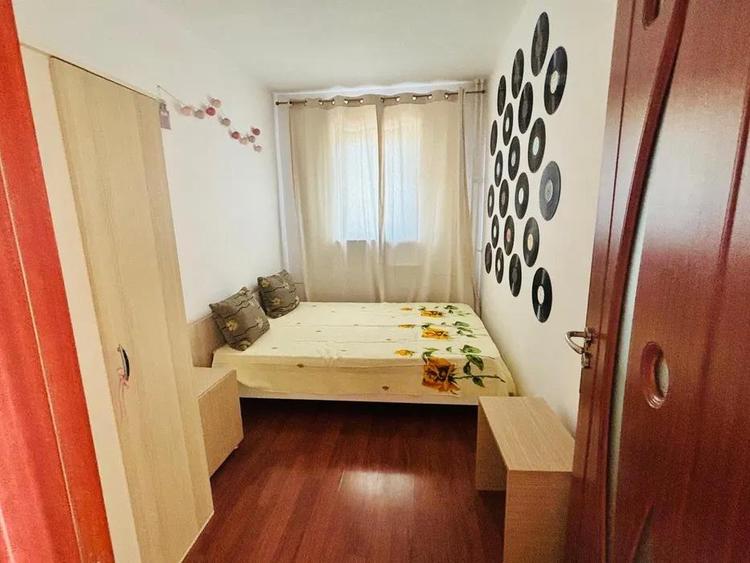 Apartament cu 3 camere decomandat în Păcurari