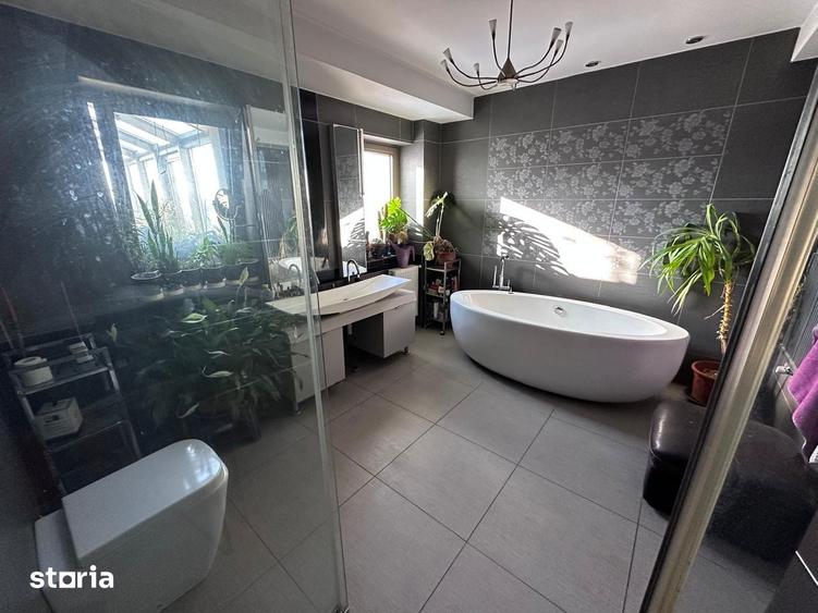 Apartament cu 6 camere în Iancului