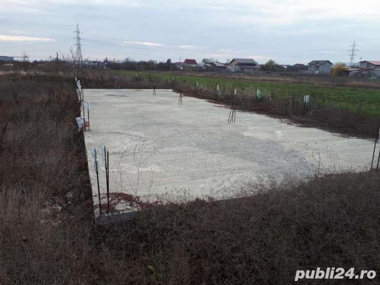 Casă cu Teren 5000 Mp în Central