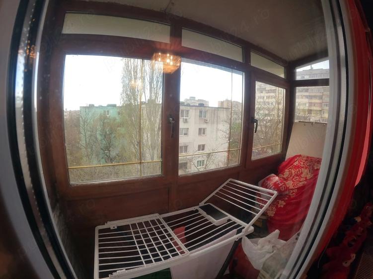 Apartament cu 2 camere nedecomandat în Central
