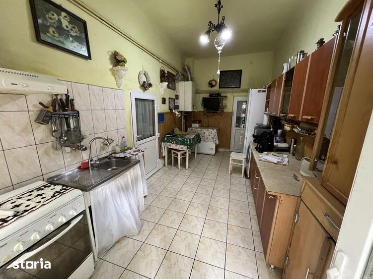Casă cu 2 camere decomandat cu Teren 103 Mp în Ultracentral