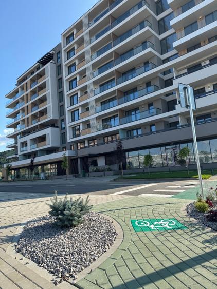 Apartament cu 2 camere decomandat în Bartolomeu