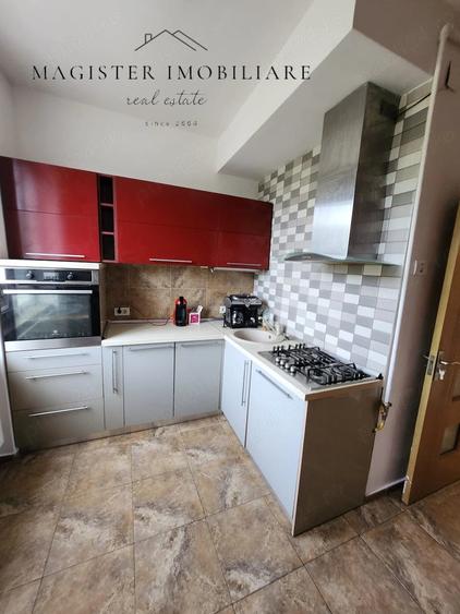Apartament cu 3 camere semidecomandat în Luncă