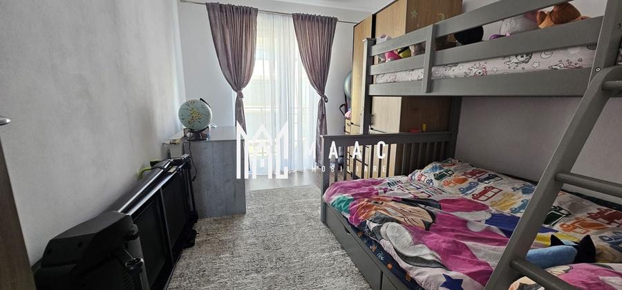 Apartament cu 3 camere semidecomandat în Șelimbăr