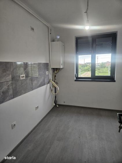 Apartament cu 2 camere decomandat în Tancodrom