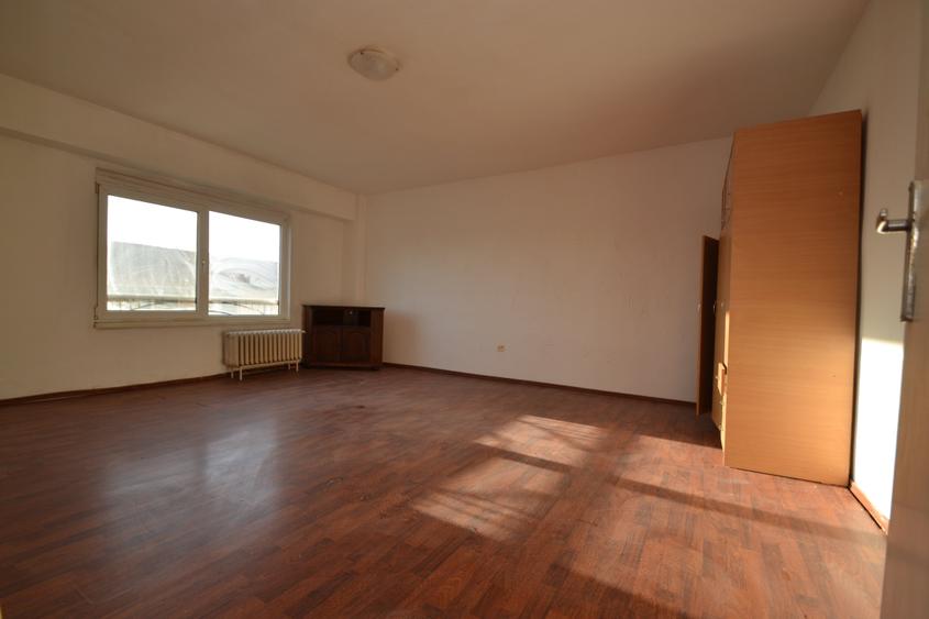 Garsonieră decomandată în Dorobanților — fotografia 1
