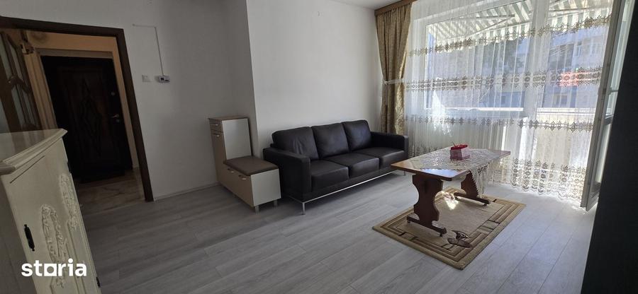 Apartament cu 2 camere în Aleea Trandafirilor