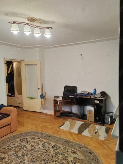 Garsonieră decomandată, mobilată în Timocului-Șaguna