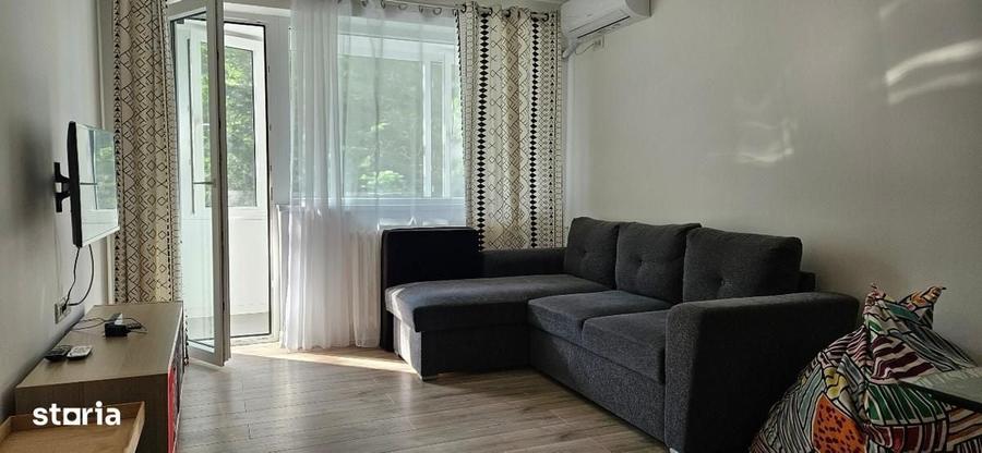Apartament cu 2 camere în Alexandru Obregia