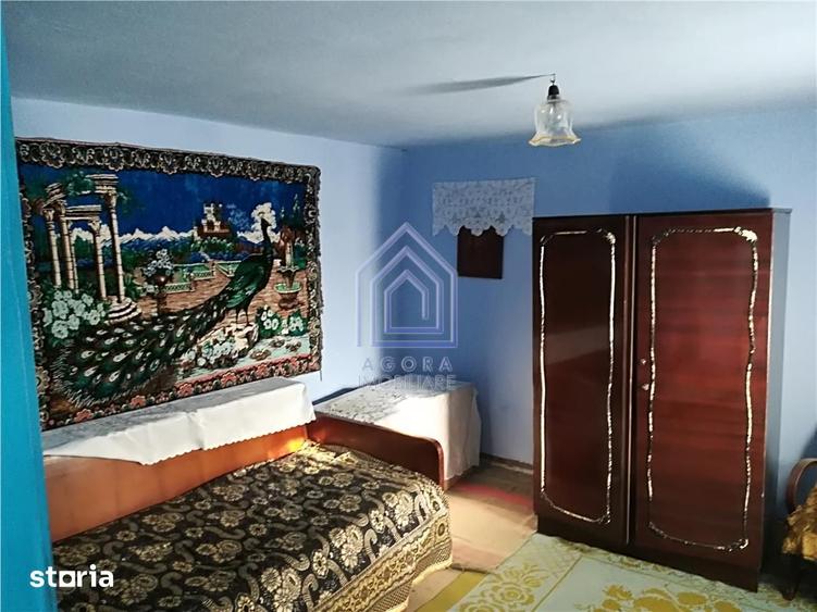 Casă cu 3 camere cu Teren 3600 Mp în Drăgușeni