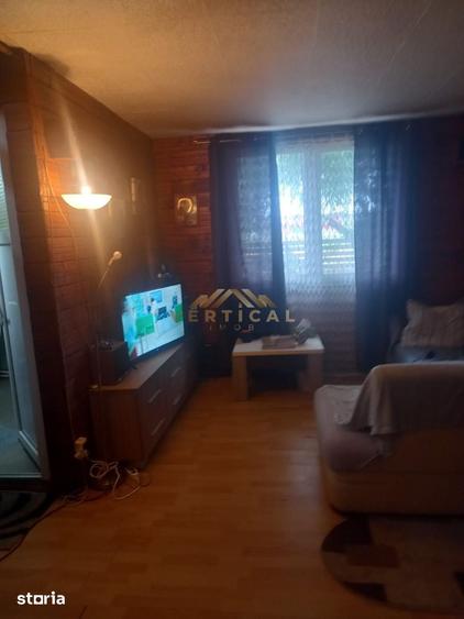 Casă cu 3 camere cu Teren 400 Mp în Berceni
