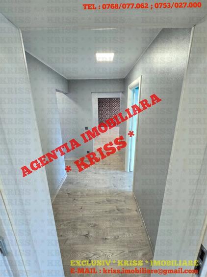 Apartament cu 3 camere decomandat în Negru Vodă