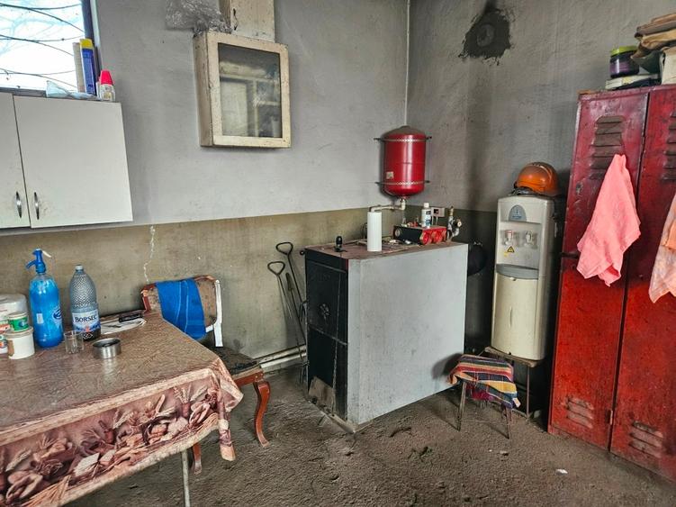 Casă individuală cu 3 camere cu Canalizare în Tudor Vladimirescu