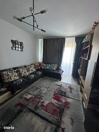 Apartament cu 3 camere în Ciurea