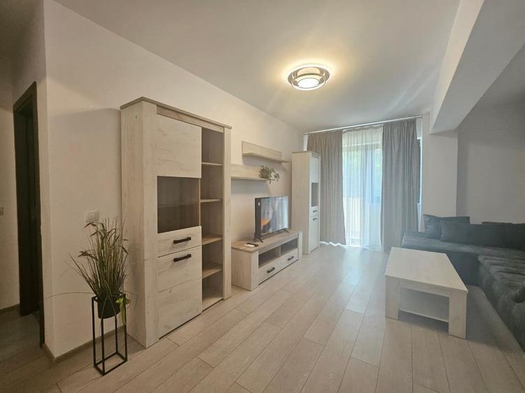 Apartament cu 2 camere nedecomandat în Trivale