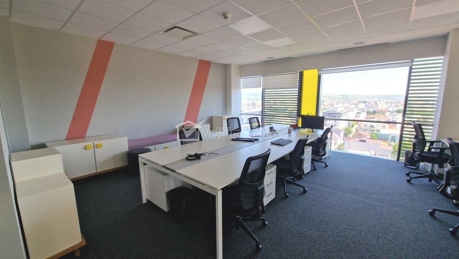 Spațiu comercial, de 416 mp, în Central