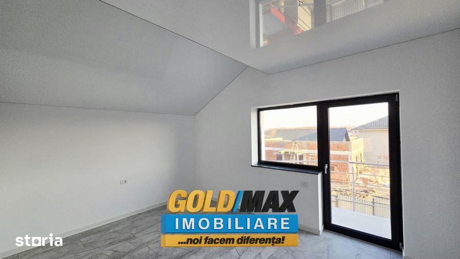 Apartament cu 4 camere în Bascov