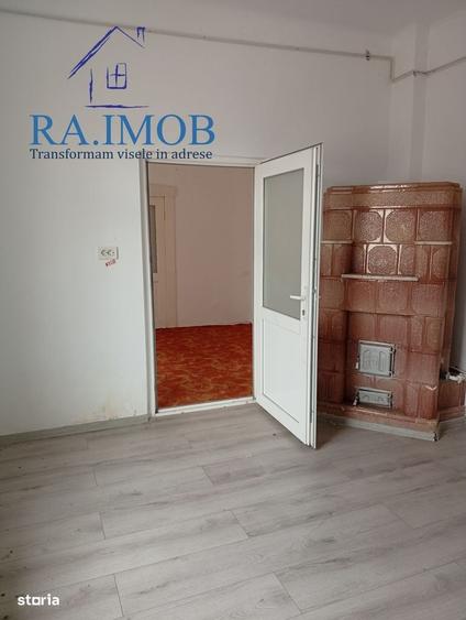 Casă cu 4 camere în Rudului