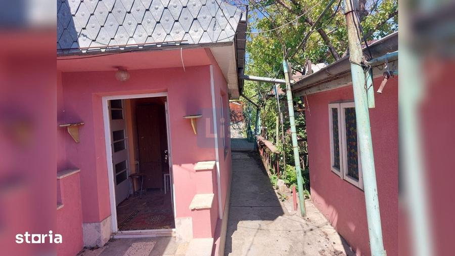 Casă cu 3 camere cu Teren 565 Mp în Piața Centrală