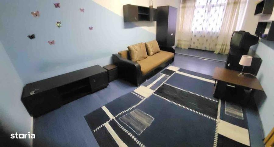 Apartament cu 2 camere decomandat în Mihai Viteazul