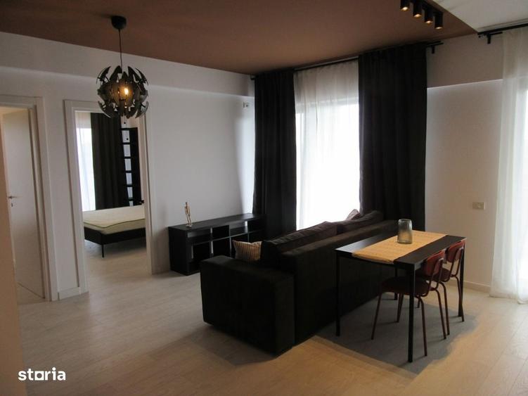 Apartament cu 3 camere semidecomandat, mobilat în Fundeni