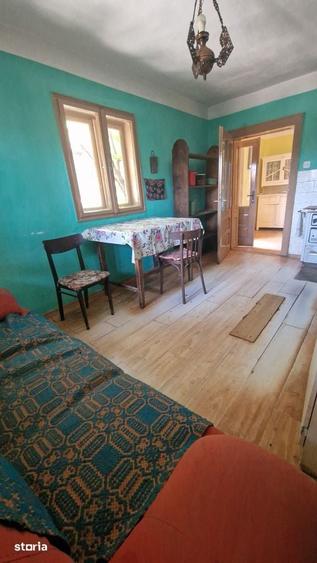 Casă cu 4 camere cu Teren 1439 Mp în Bocsig