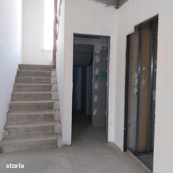Casa noua de vanzare.3 dormitoare.Garaj.Incalzire in pardoseala.413 mp - 6