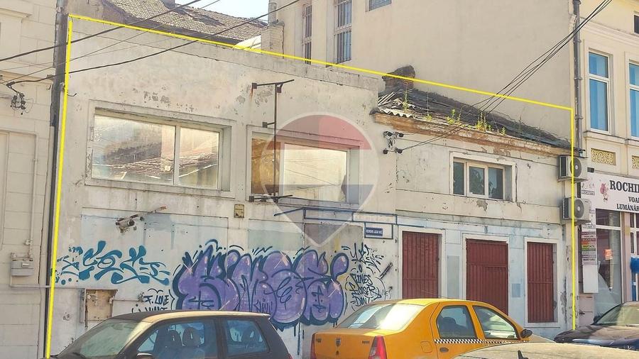 Casă individuală cu 1 camere cu Teren 210 Mp în Central