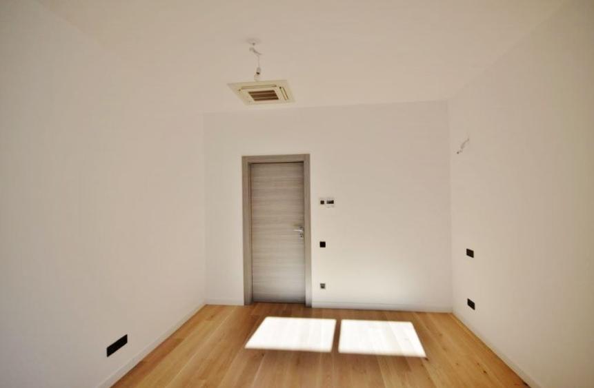 Apartament cu 2 camere decomandat în Floreasca