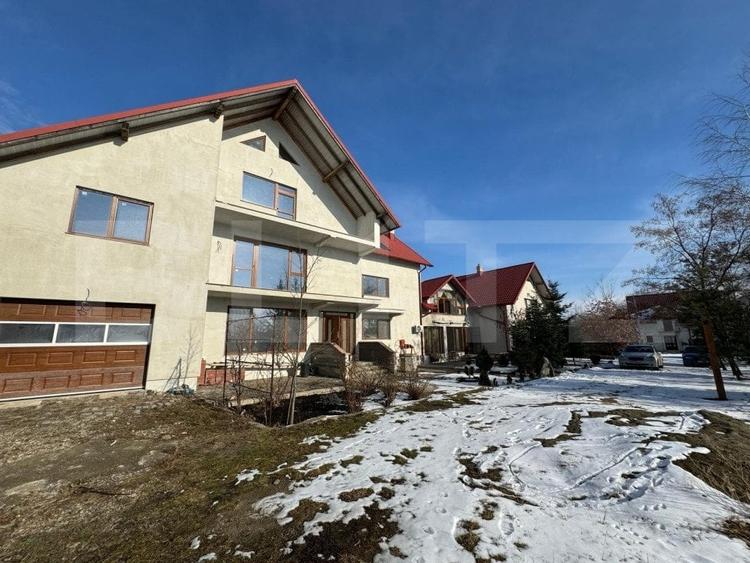 Casă individuală cu 6 camere cu Garaj în Horodnic