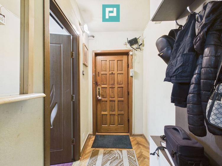 Apartament cu 2 camere în Boul Roșu