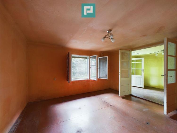 Casă cu 2 camere cu Teren 241 Mp în Aradul Nou