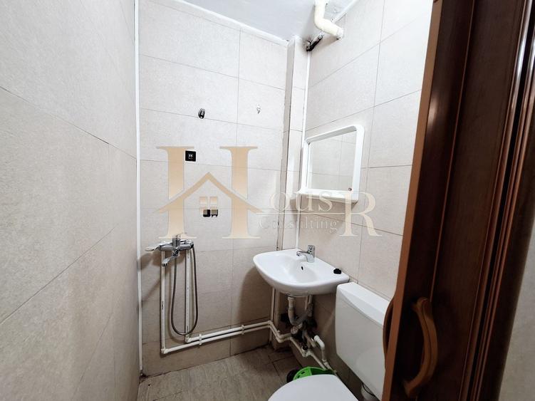 Garsonieră decomandată, mobilată în Complex Studențesc