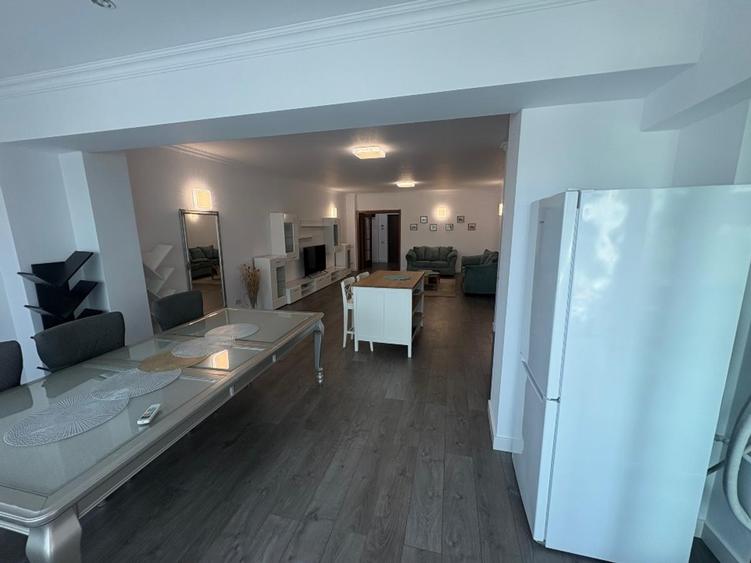 Apartament 3 camere Lux  + 2 locuri de parcare in complexul Orhideea Residence - 9