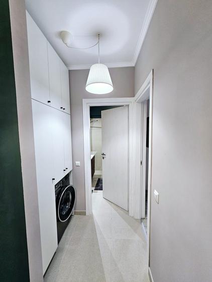 Apartament cu 2 camere decomandat în Calea București