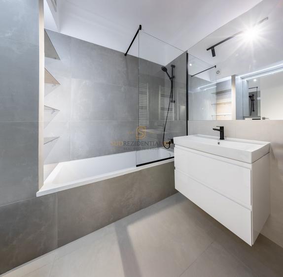 Apartament cu 2 camere decomandat în Metalurgiei