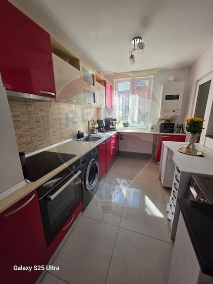 Apartament cu 2 camere decomandat în Central