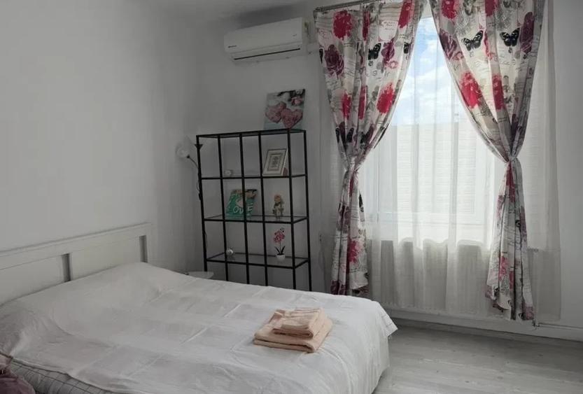 Garsonieră decomandată, mobilată în Central