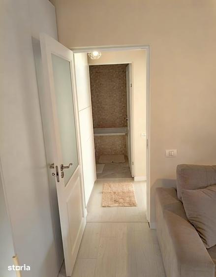 Apartament cu 3 camere, mobilat în Tomis Nord