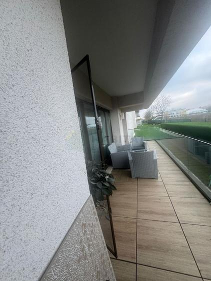 Apartament cu 2 camere, mobilat în Central