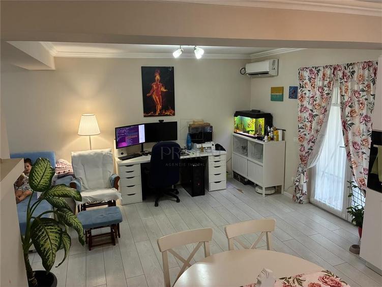 Duplex cu 3 camere cu Canalizare în Moșnița Nouă
