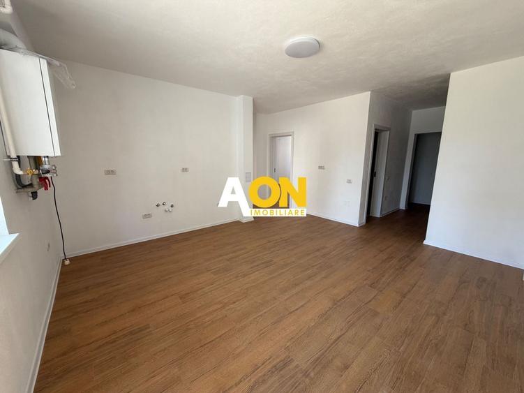 Apartament cu 3 camere decomandat în Ampoi 3