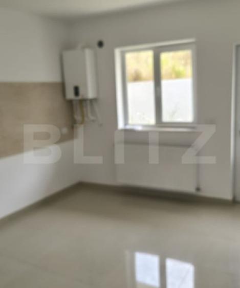 Casă cu 3 camere cu Teren 200 Mp în Vișani